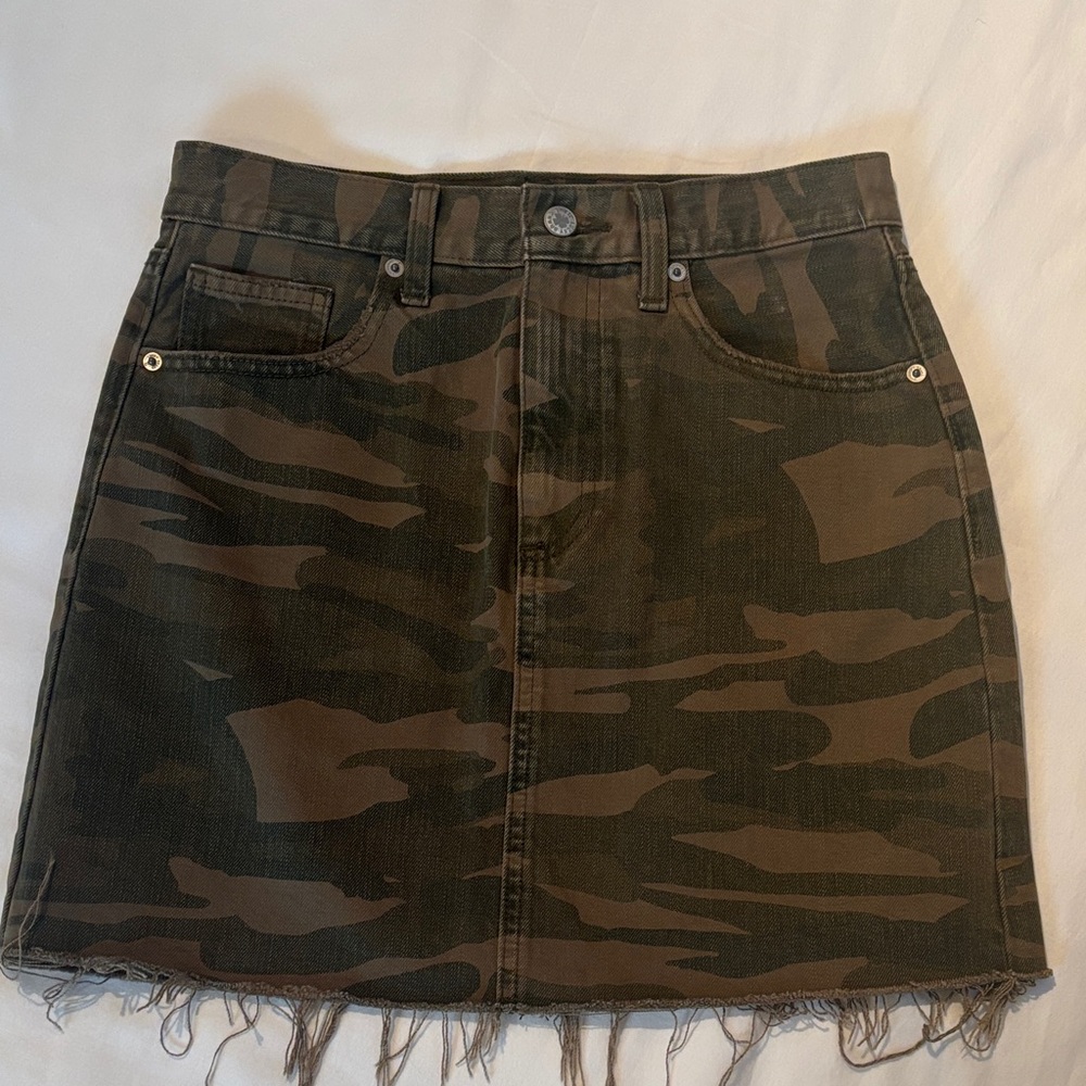 Lucky Brand Camo Mini Skirt - Olive/Brown Sz 2/26